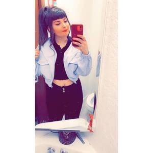 Meet your Posher, Erika